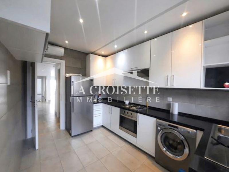 Appartement S+3 à Gammarth